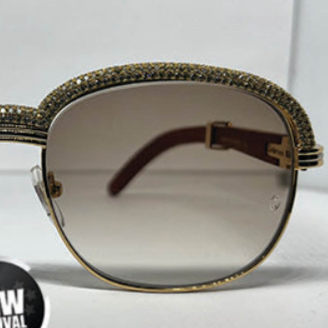 Tina Iridescent Silver Mirror | Public Desire
