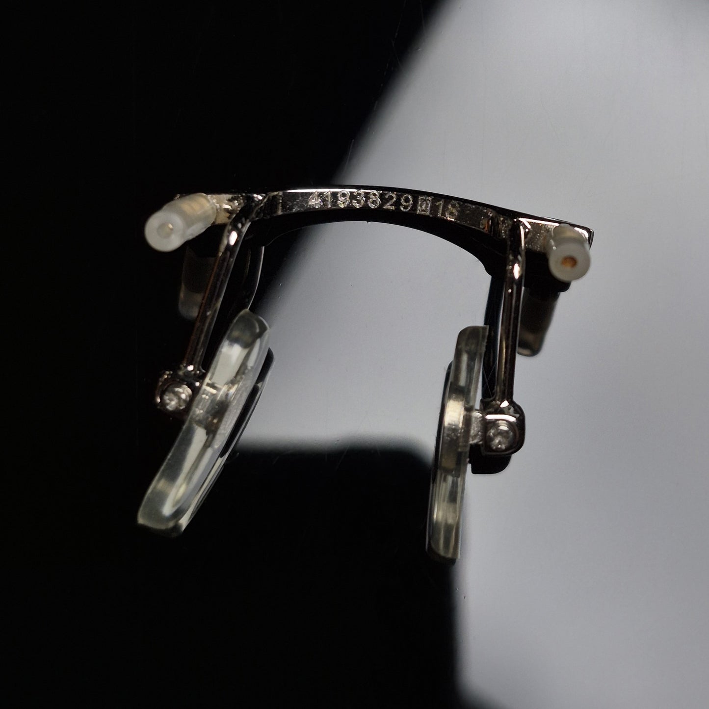 Cartier_Big_C_Decor_Silver_Nose_Bridge