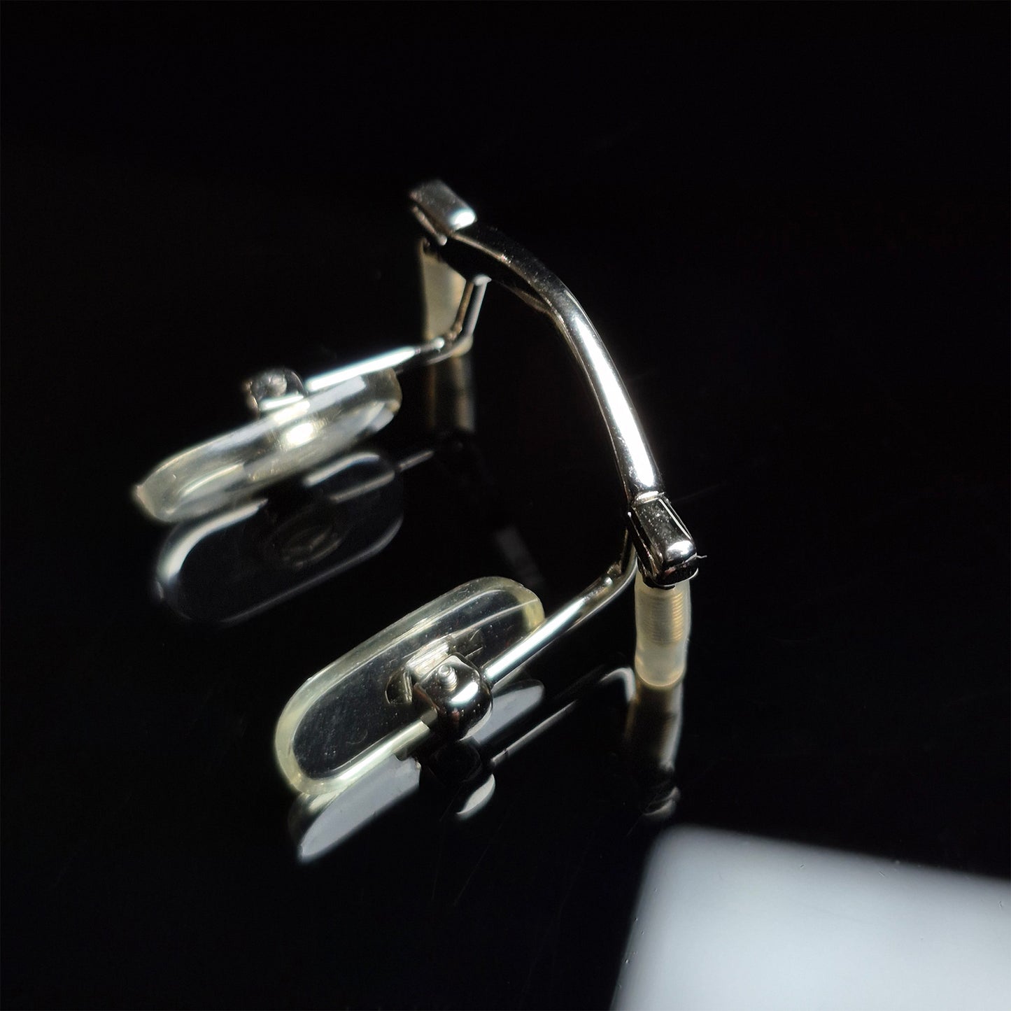 Cartier_Big_C_Decor_Silver_Nose_Bridge