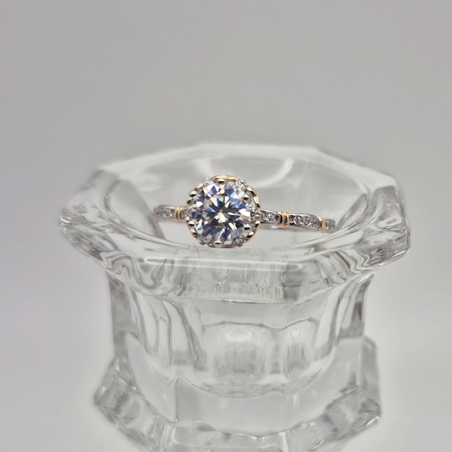 S925 & Rose Gold Halo Moissanite Diamond Ring - 6-Prong Set