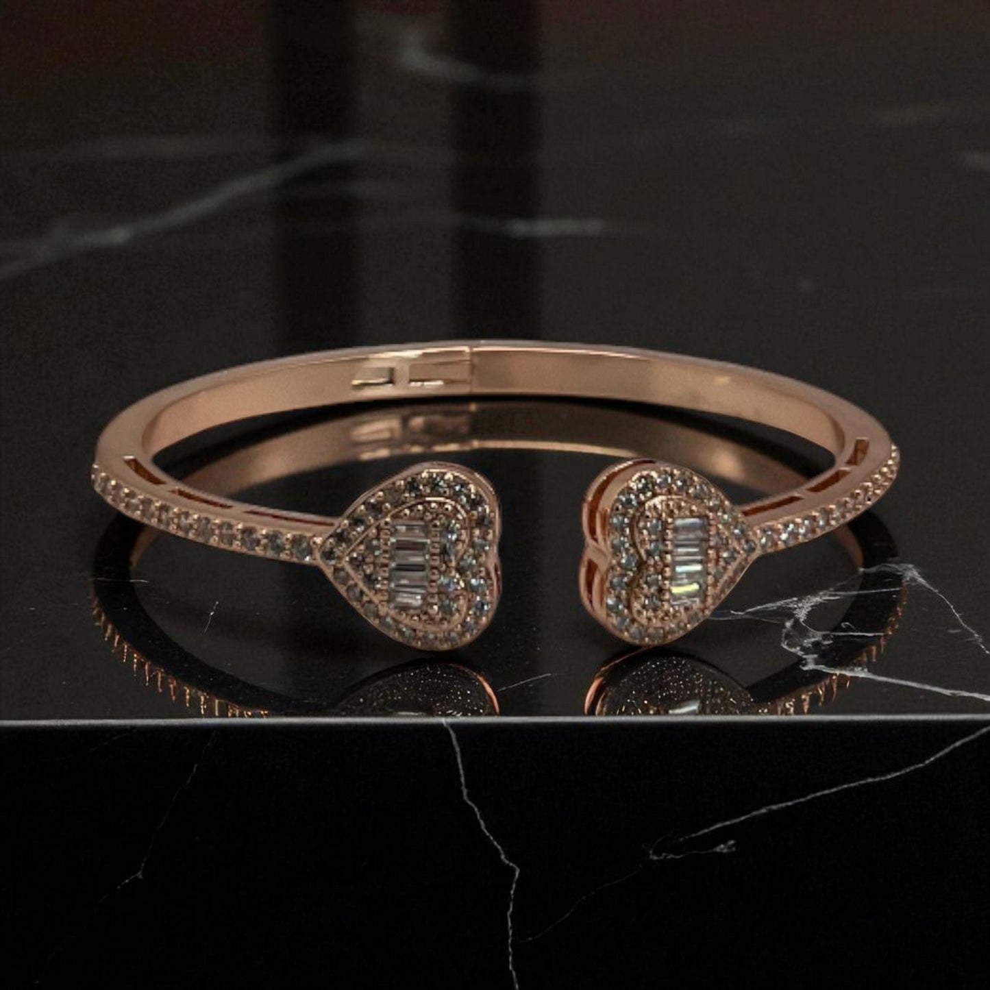 Heart Diamond Bangle Bracelet (Thin)