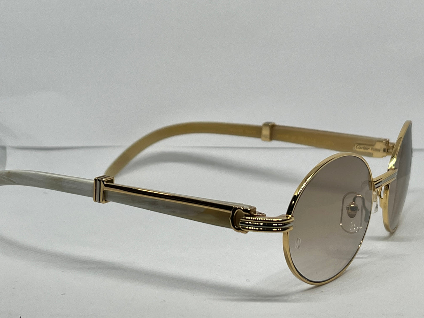 New*** White Marble Buffs w/ Gold Ovals