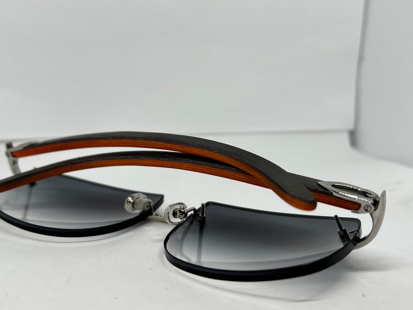 C Decor - Silver Ash Grey & Orange Woods w/ Gradient Gray Tinted Catilina Lenses
