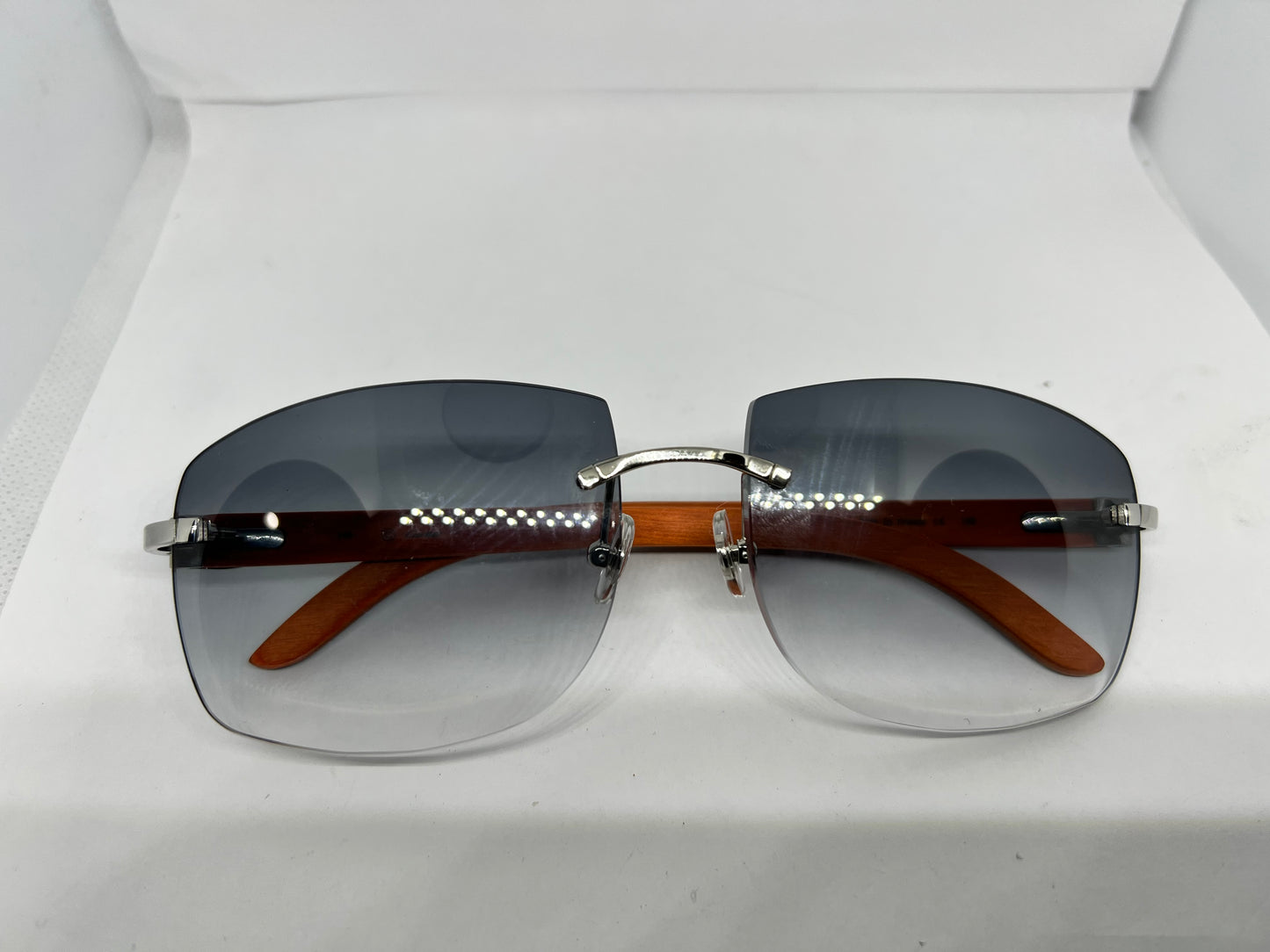 C Decor - Silver Ash Grey & Orange Woods w/ Gradient Gray Tinted Catilina Lenses