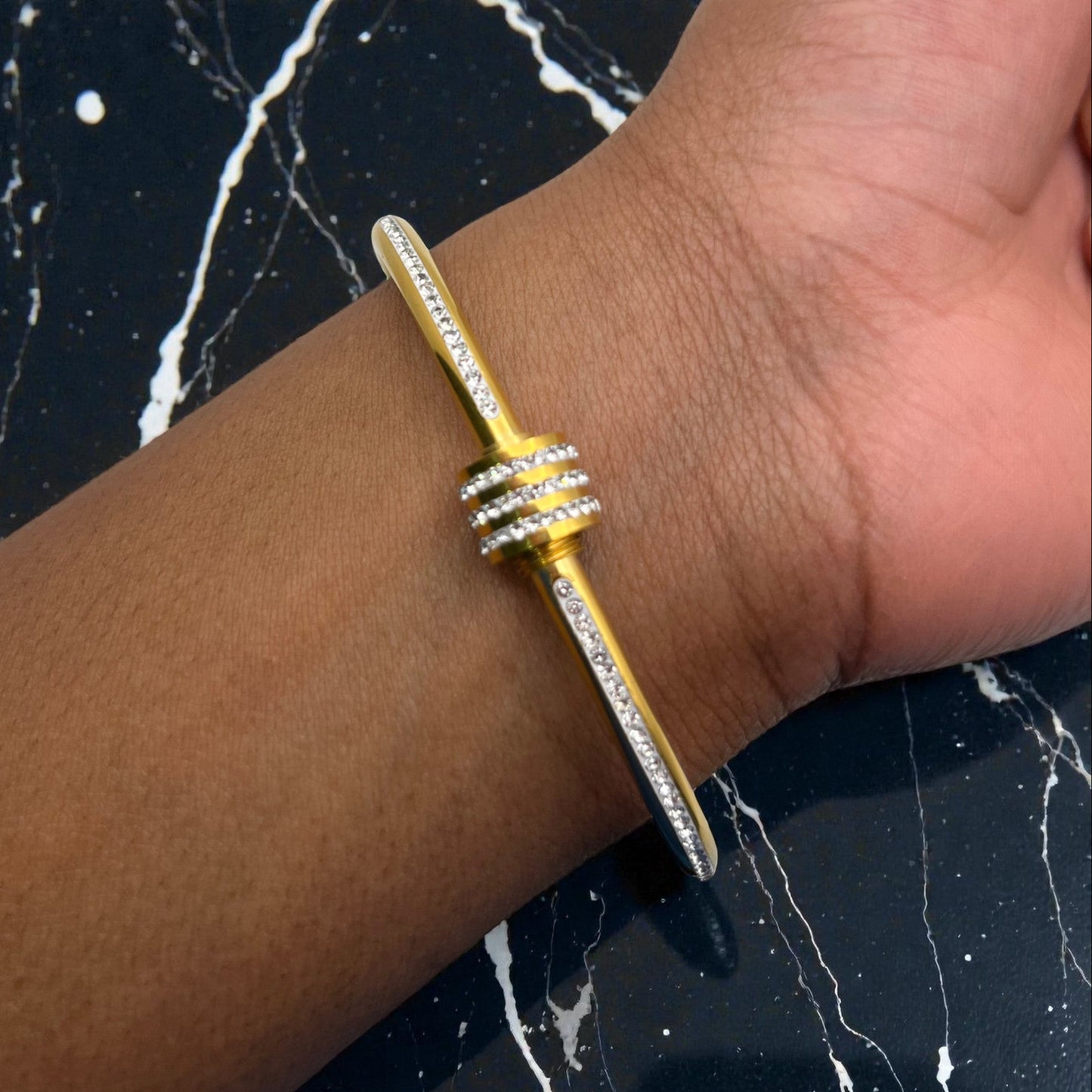 diamond_bracelet_gold