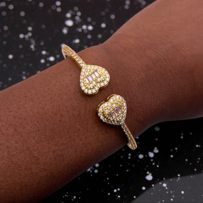 Heart Diamond Bangle Bracelet (Thin)