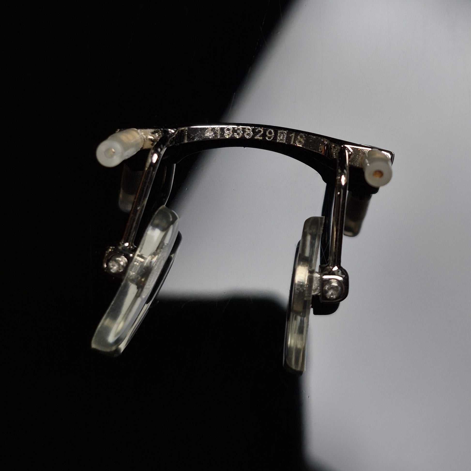Cartier_Big_C_Decor_Silver_Nose_Bridge
