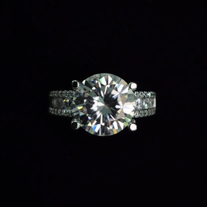 S925 Cocktail Moissanite Diamond Ring - 4-Prong Set