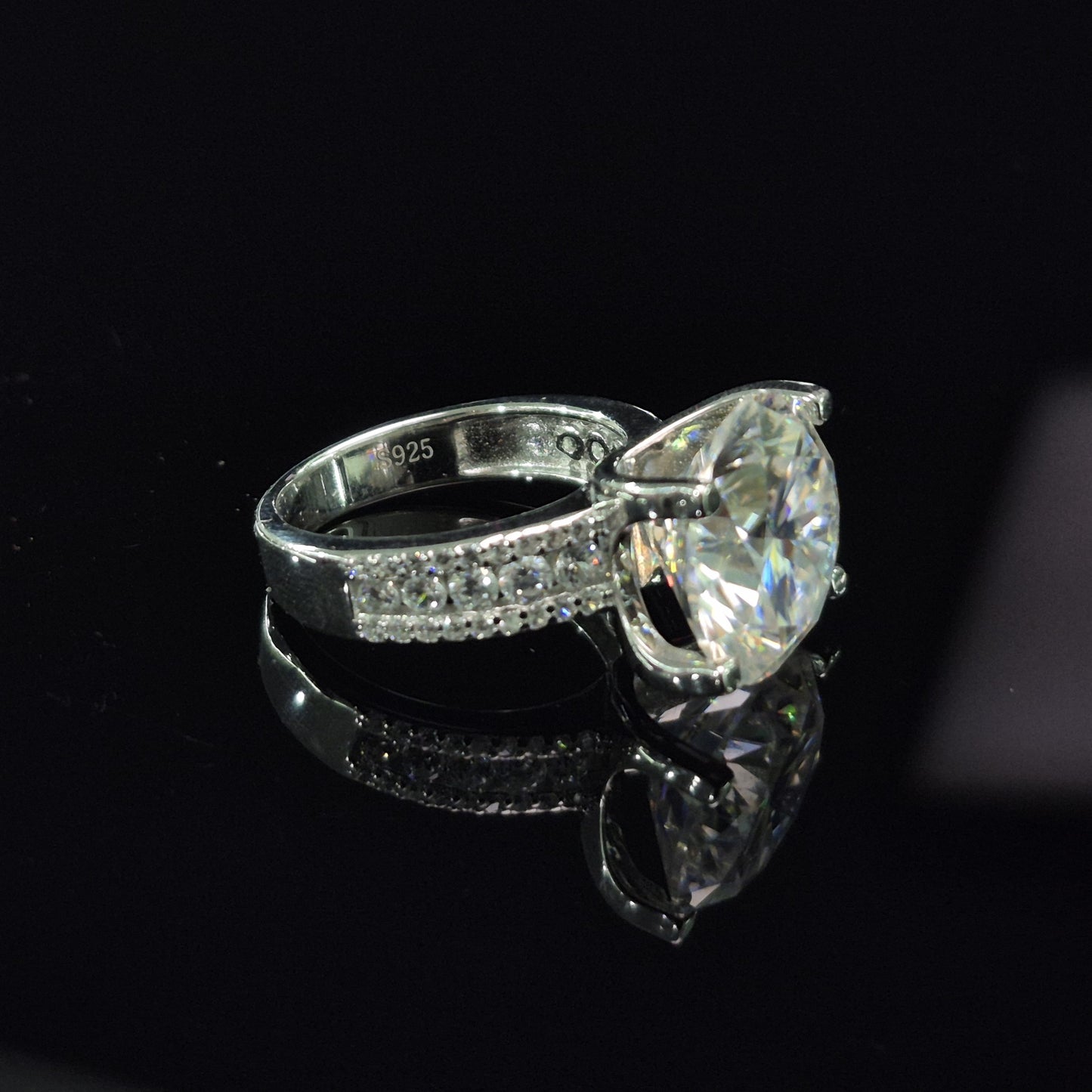 S925 Cocktail Moissanite Diamond Ring - 4-Prong Set