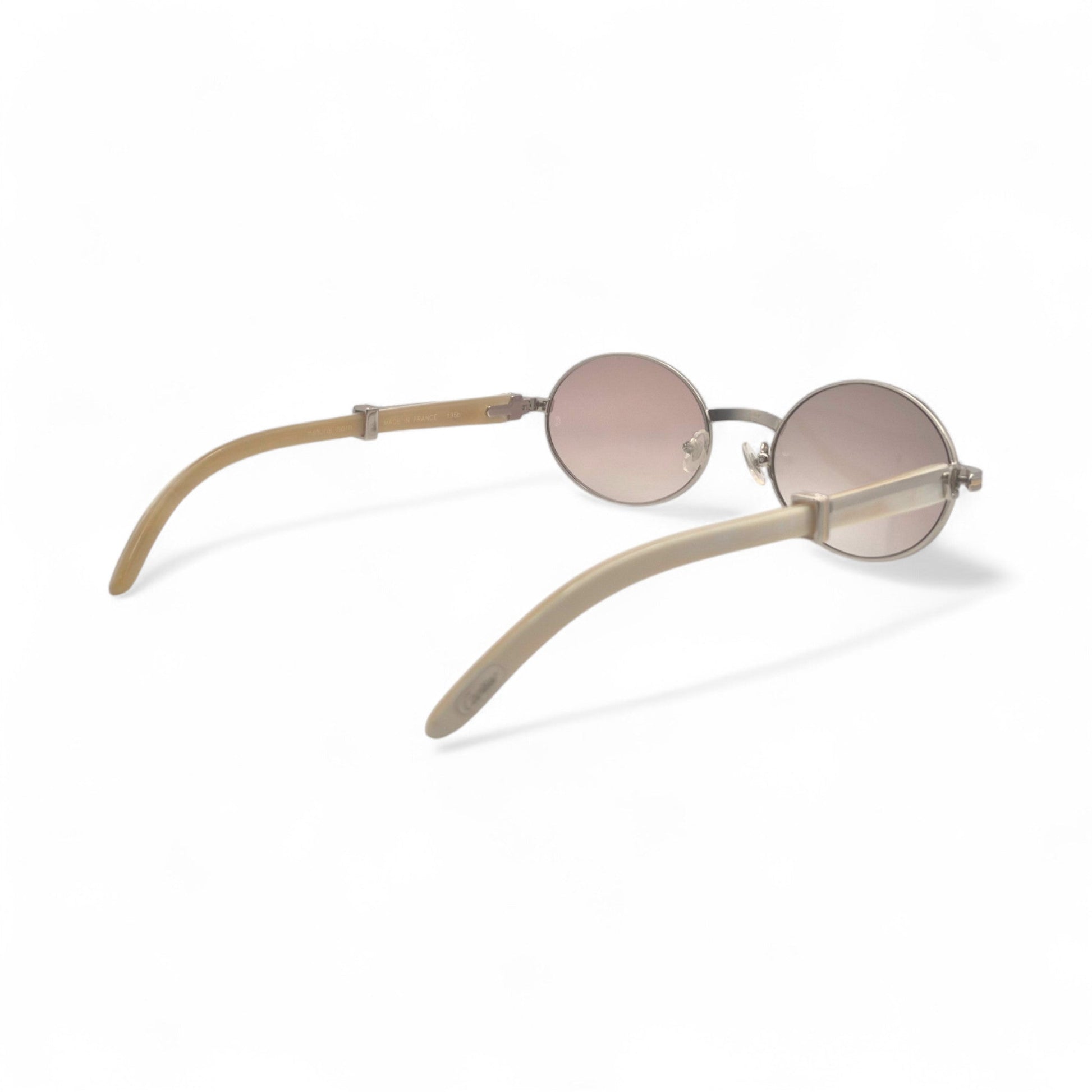 55-22_giverny_full_white_horns_sunglasses