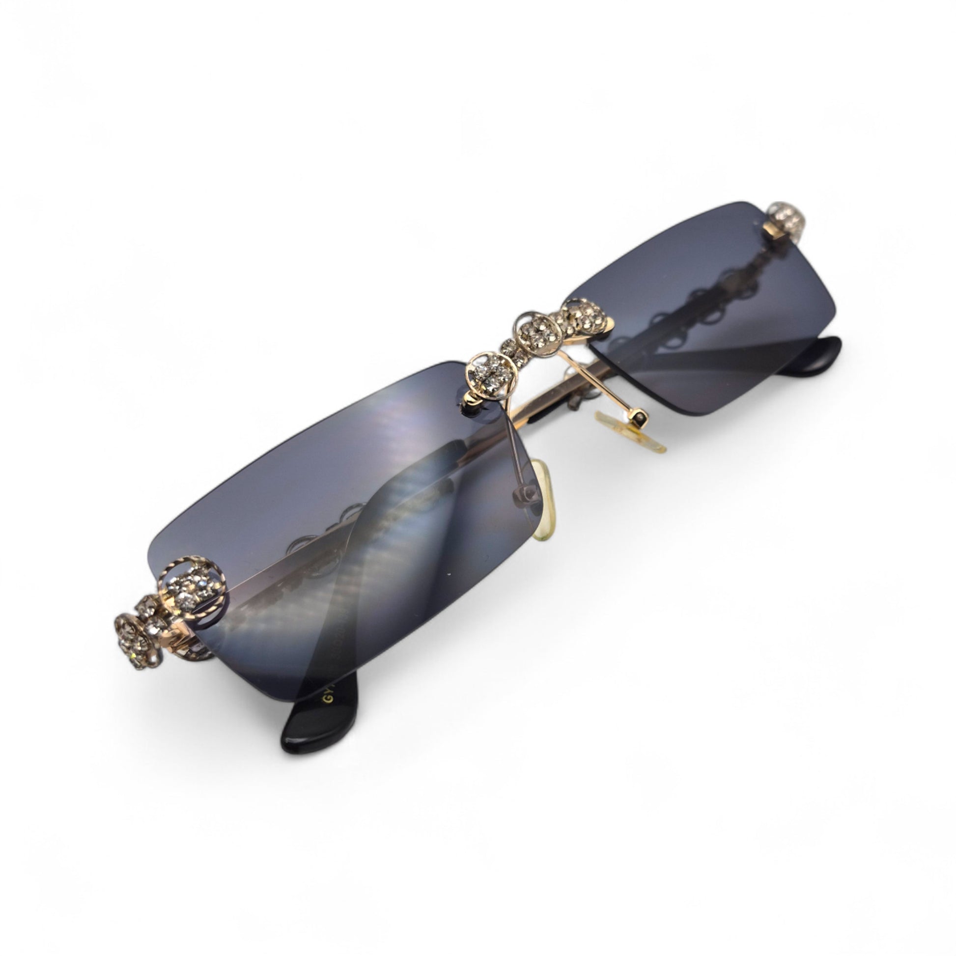 CityStyle_lotus_silver_black_sunglasses