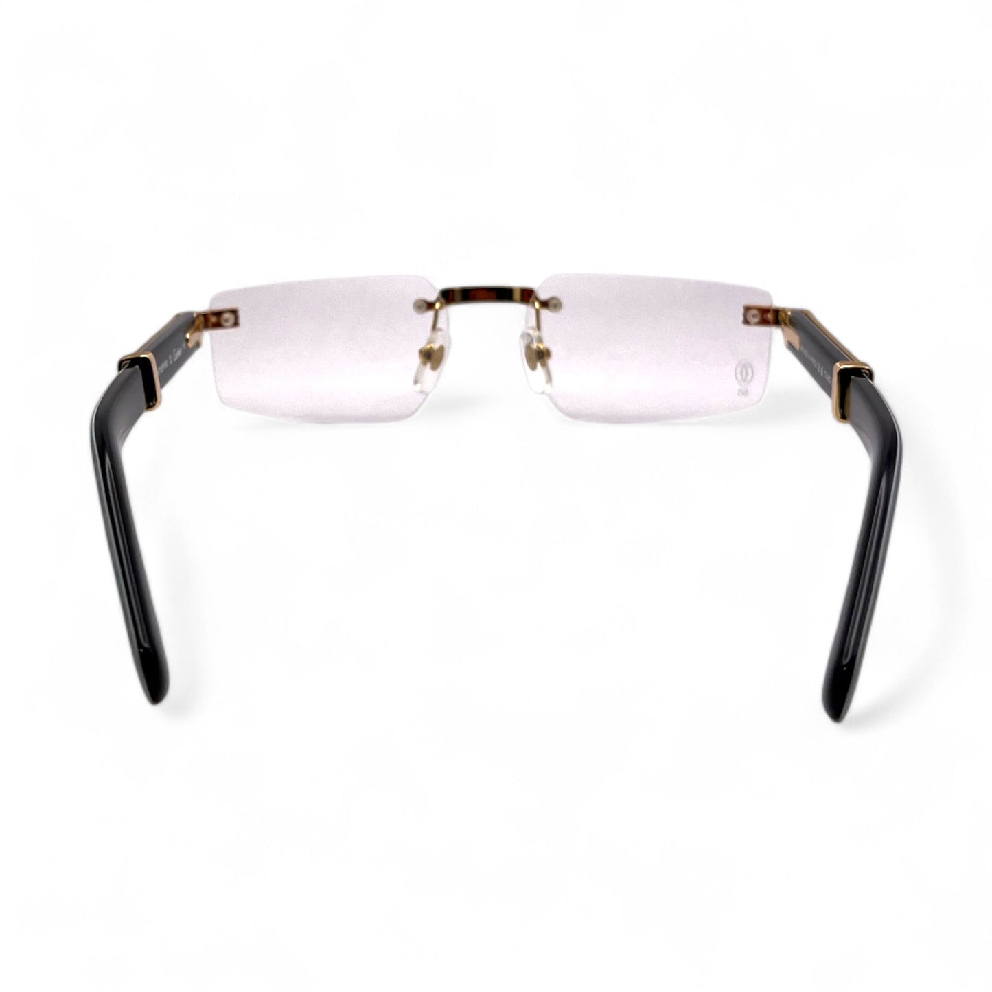 CT0485O_Premiere_C_decor_white_marbles