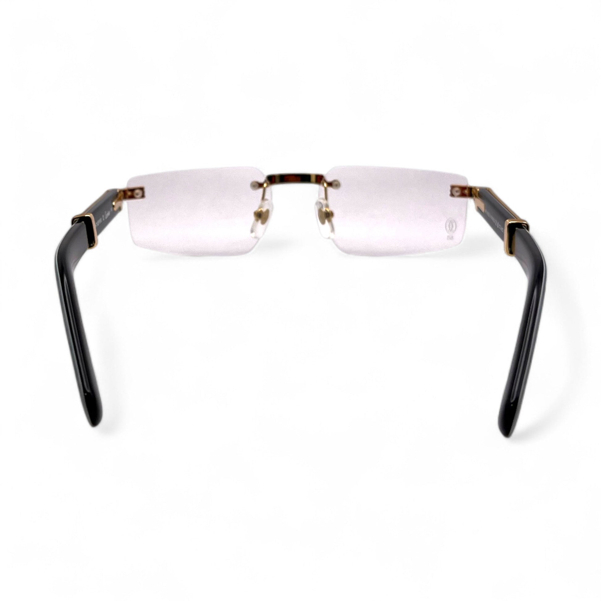 CT0485O_Premiere_C_decor_white_marbles