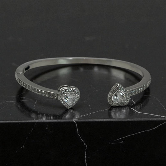 Heart Diamond Bangle Bracelet (Thin)