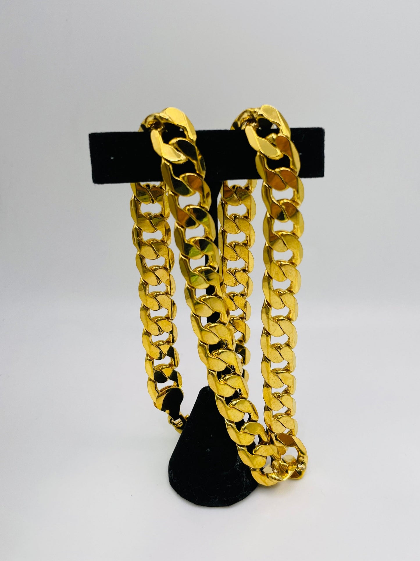 Cuban Chain - Gold