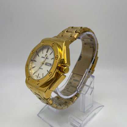 AP - Gold w/ White Dial