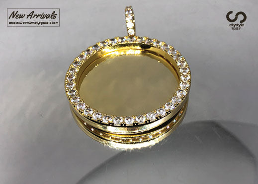 Diamond Gold Circle Pendant