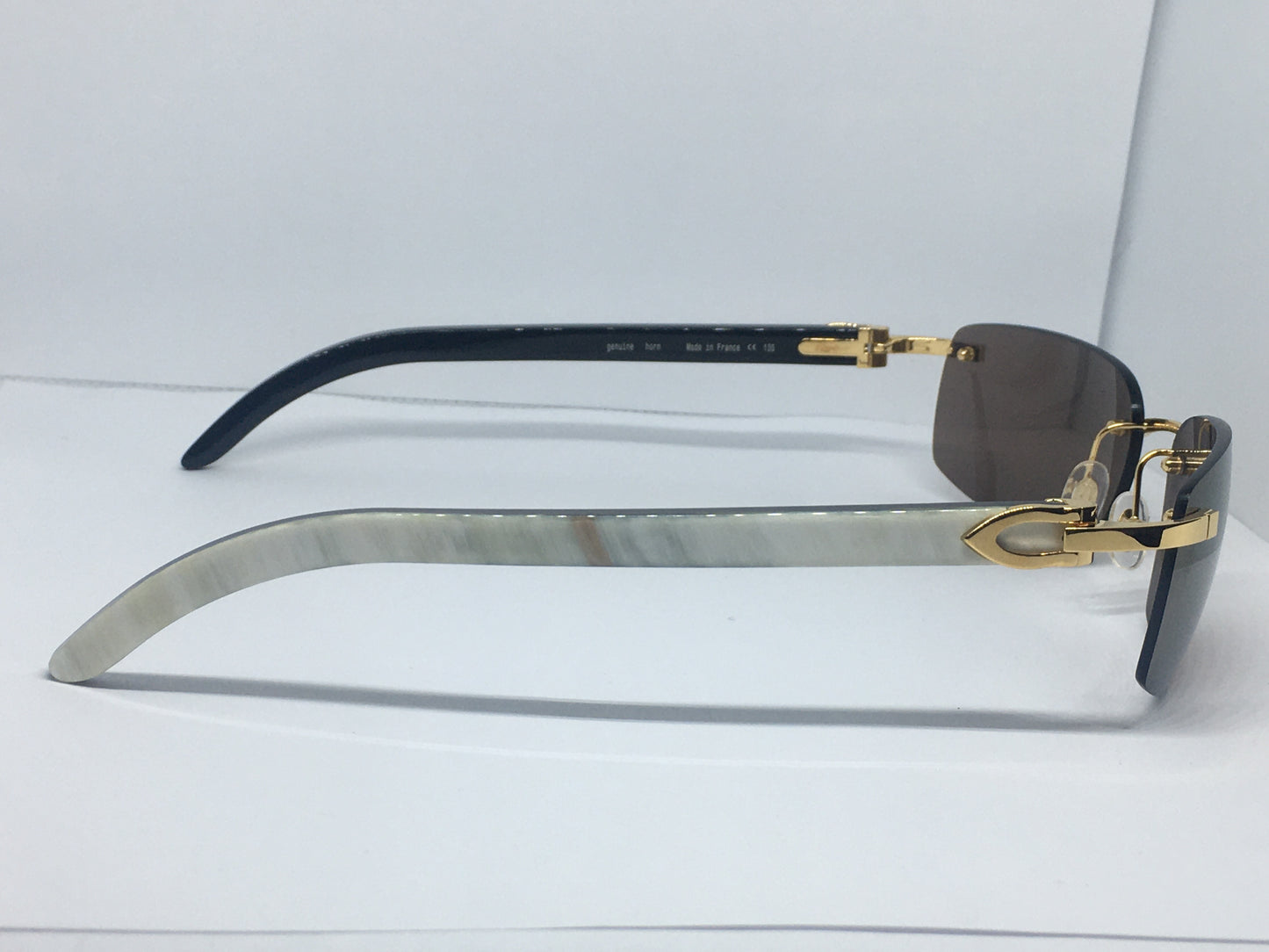 C81F18AU Registered  2020 Cartier Genuine Horn Sunglasses